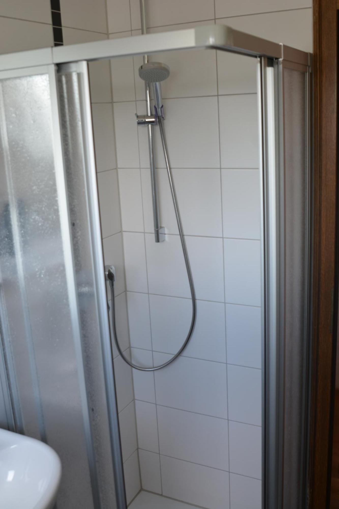 Hotel-Gasthof Zur Rose Weißenhorn Δωμάτιο φωτογραφία